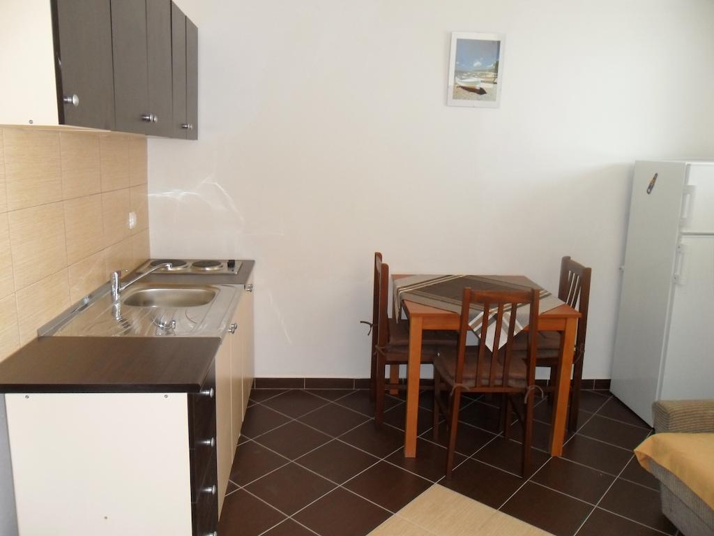 Maria Apartment Tisno