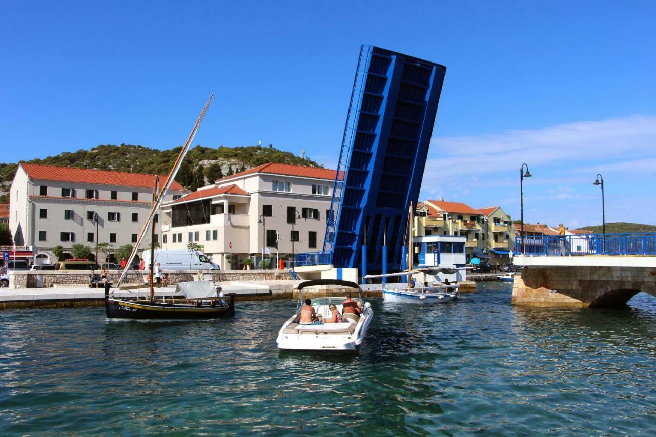 Maria * Tisno